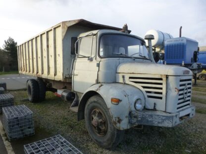 Camion porteur BERLIET GLR  Benne céréalière. – Image 2