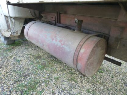 Camion porteur BERLIET GLR  Benne céréalière. – Image 13