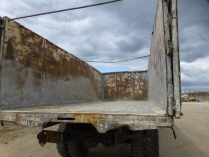 Camion porteur BERLIET GLR  Benne céréalière. – Image 21