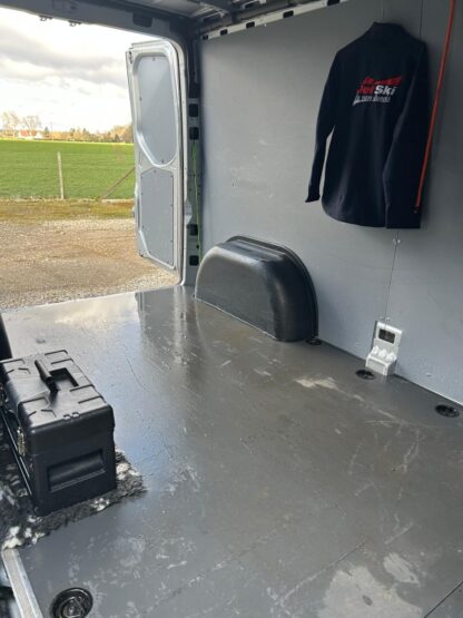 Fourgon / Van. Mercedes 314 CDI L2H 1 – Image 11