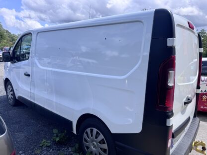Fourgon RENAULT Trafic 150 CV – Image 4