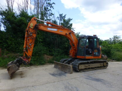 Pelle sur chenilles DOOSAN 140 LCR-3 – Image 2