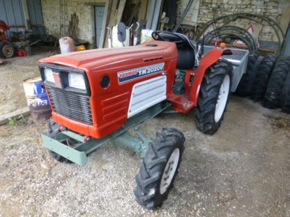 Micro-Tracteur Agricole : YANMAR -YM 2020 D- 4x4- – Image 3