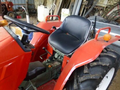 Micro-Tracteur Agricole : YANMAR -YM 2020 D- 4x4- – Image 4