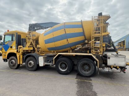 Camion Toupie Pompe - PUMI PUTZMEISTER M 21- sur MAN 8X4. – Image 4