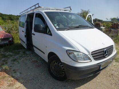Fourgon Mercdes Vitos 5 places "couvreur" – Image 2