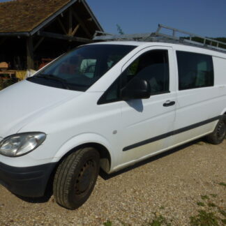 Fourgon Mercdes Vitos 5 places "couvreur"