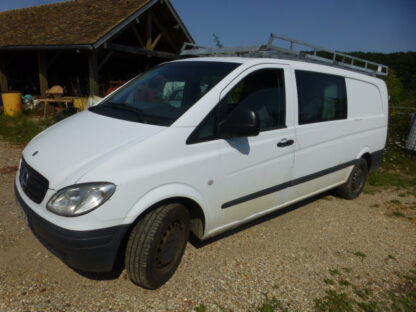 Fourgon Mercdes Vitos 5 places "couvreur"