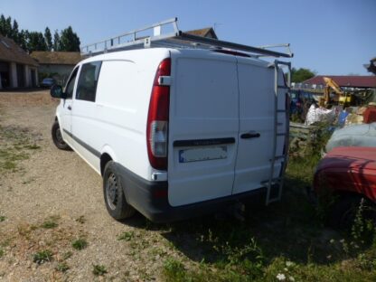 Fourgon Mercdes Vitos 5 places "couvreur" – Image 11