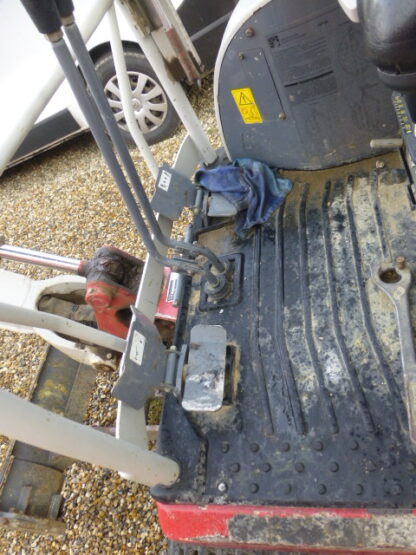 Mini-Pelle TAKEUCHI TBR215R – Image 10