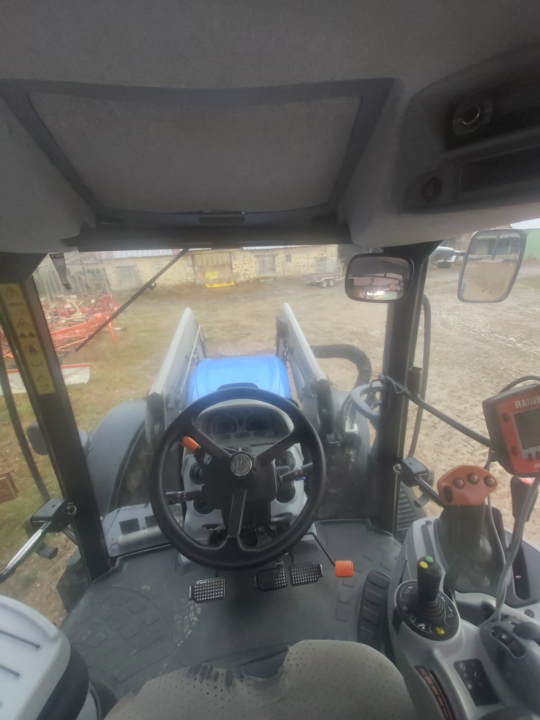 Tracteur Agricole NEW HOLLAND T6-180 – Image 17