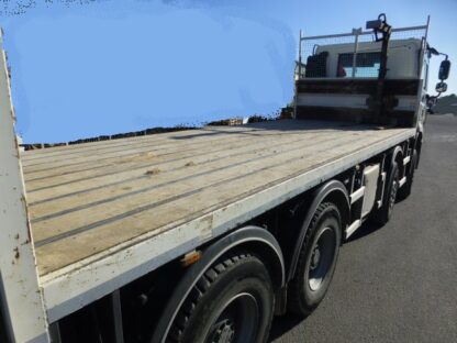 Camion DAF CF 530 FAD 8X4 Plateau Grue AR – Image 8
