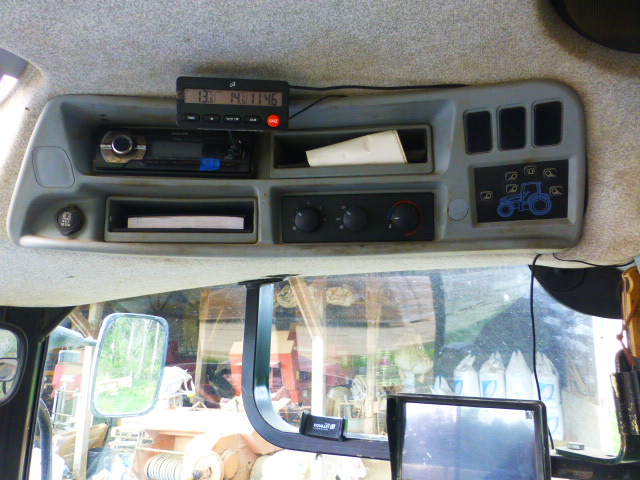 Tracteur Agricole NEW HOLLAND T6-180 – Image 21