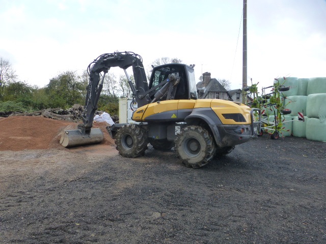 Pelle sur pneus MECALAC 12 MTX -2018- – Image 3