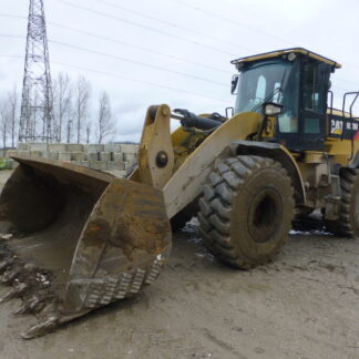 Chargeuse sur Pneus CATERPILLAR 950  M.