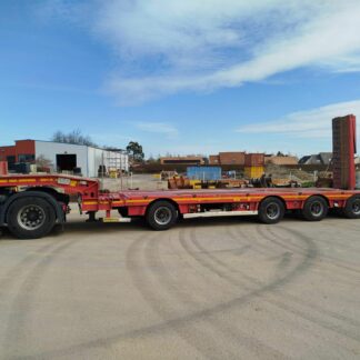 Semi Porte Engin - FLAIMONVILLE - 4 essieux.