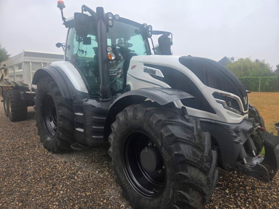 Tracteur Benne VALTRA T 175 + Benne LAMBERT 240